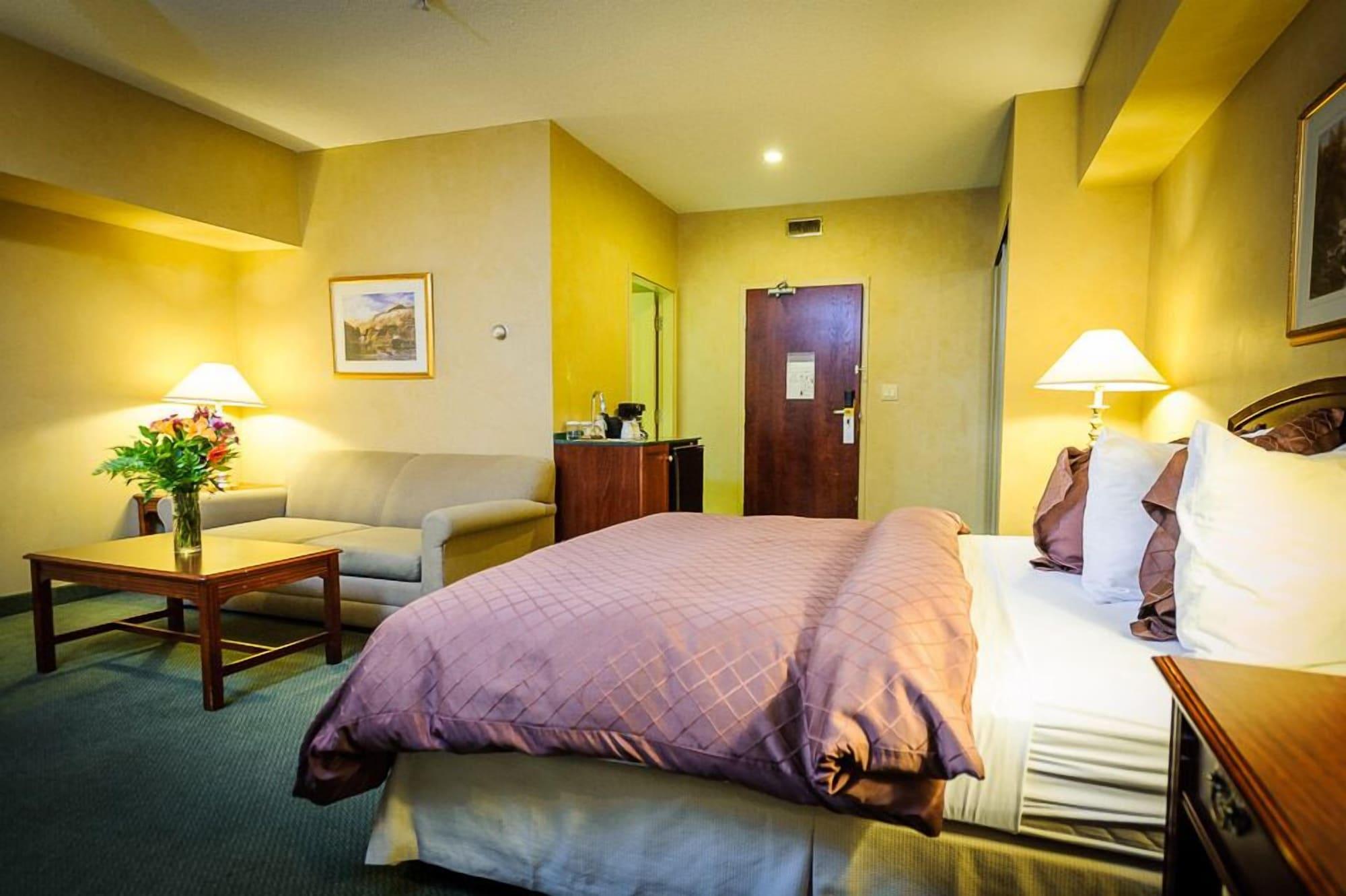 Peterborough Inn & Suites Hotel Eksteriør billede